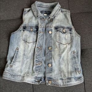 jean vest